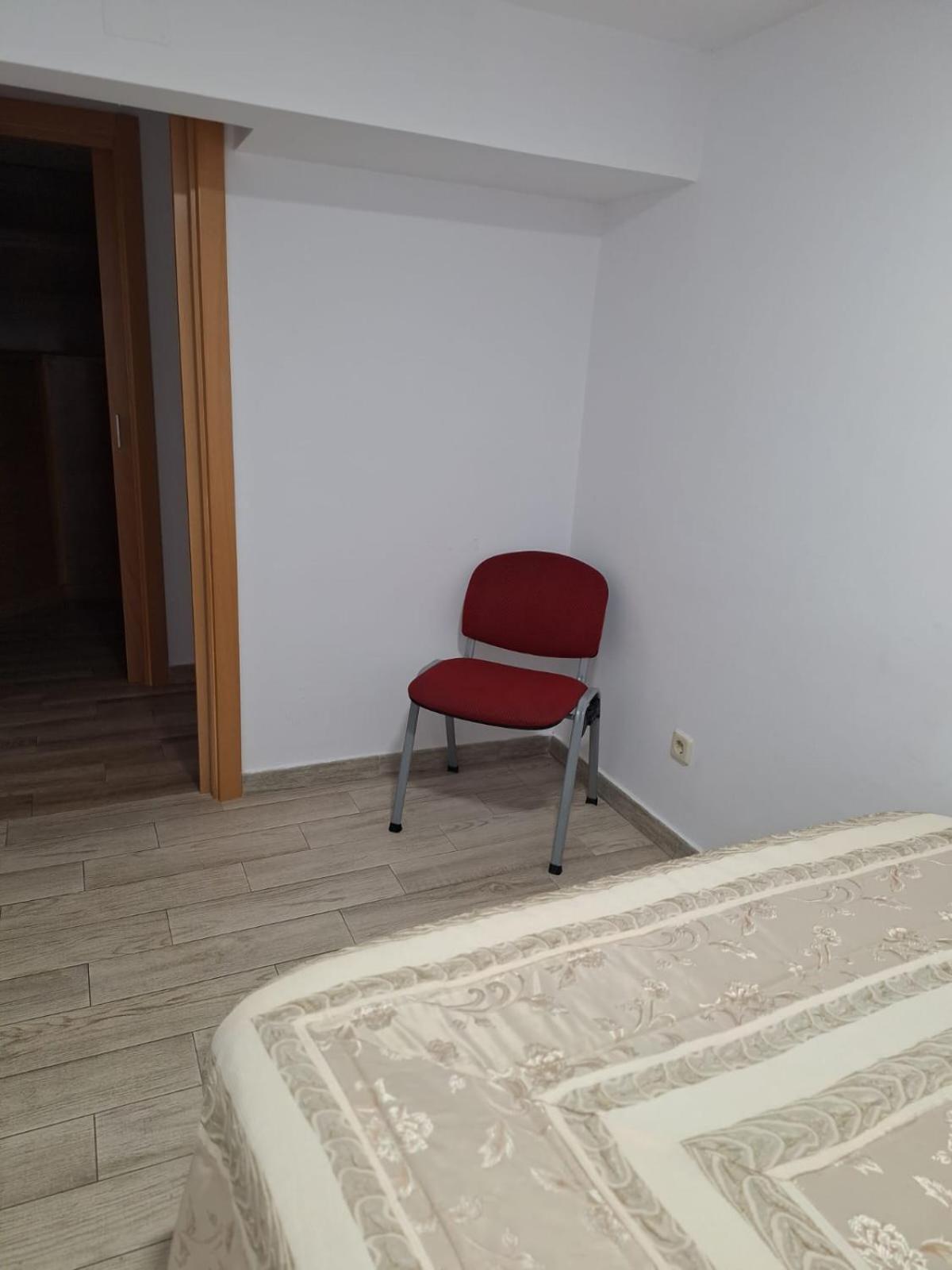 Lejlighed Apartamento Cercano A Ifema, Aeropuerto, Clinica Universitaria Navarra Y Civitas Metropolitano *
