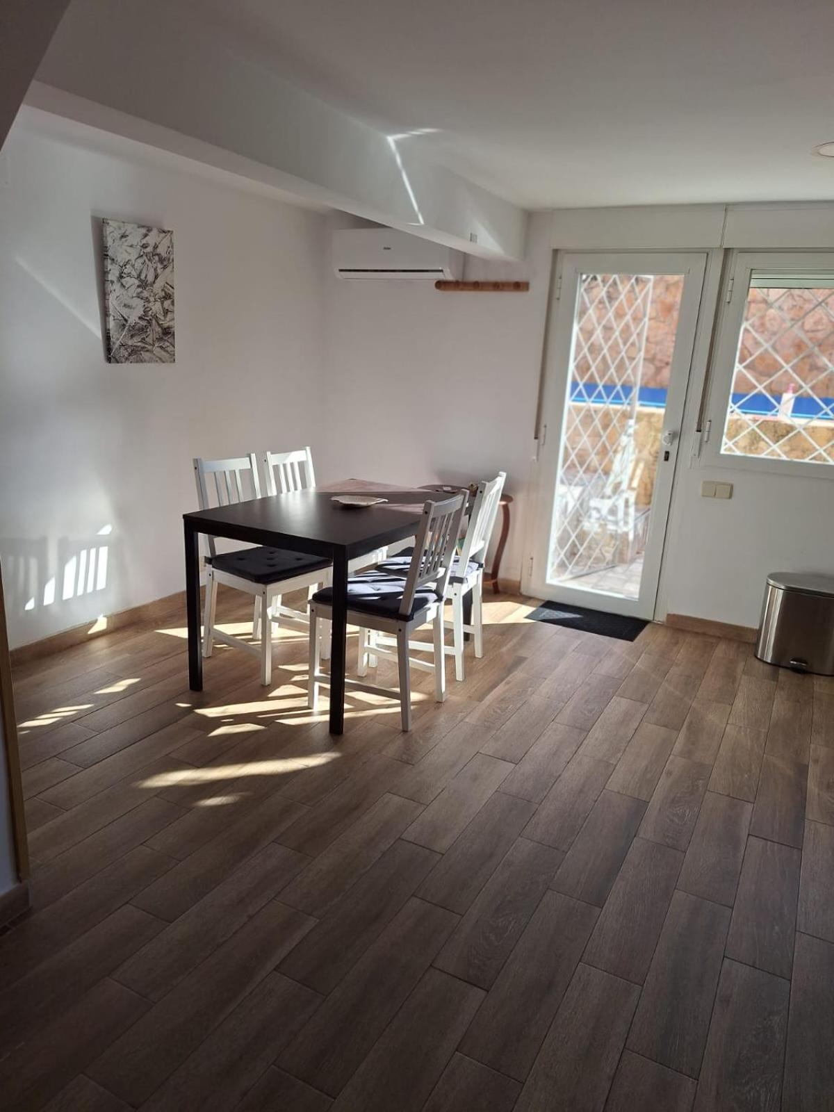 Apartamento Cercano A Ifema, Aeropuerto, Clinica Universitaria Navarra Y Civitas Metropolitano * Madrid