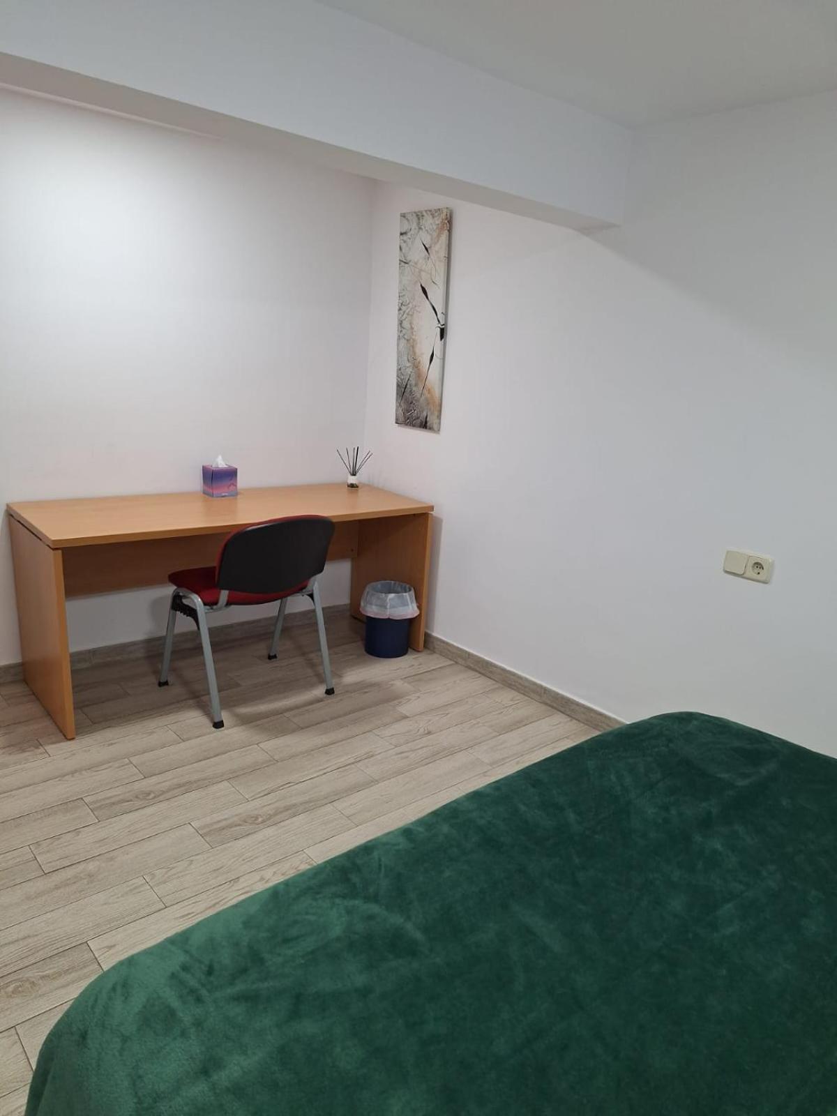 Apartamento Cercano A Ifema, Aeropuerto, Clinica Universitaria Navarra Y Civitas Metropolitano * Madrid