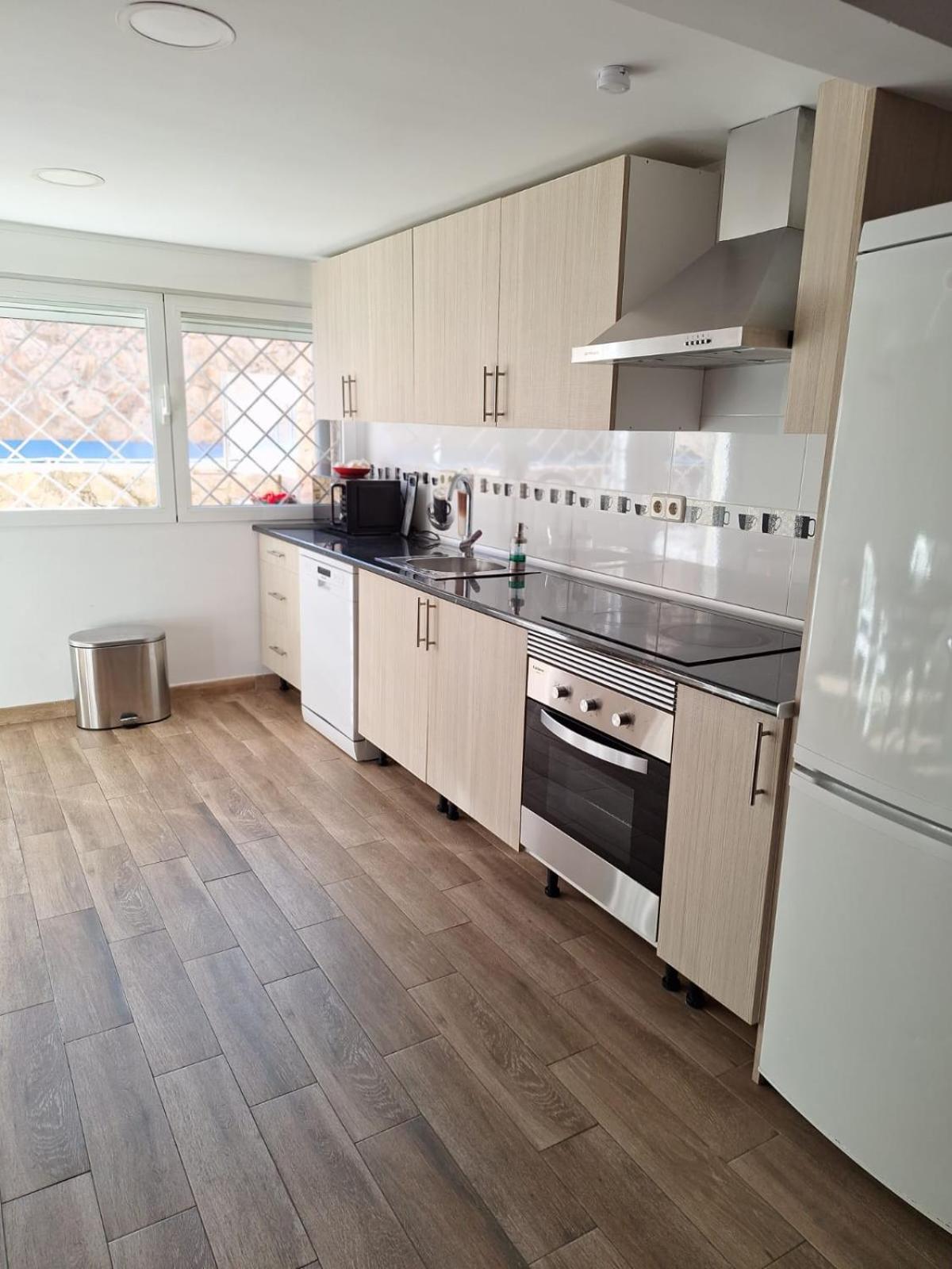 Apartamento Cercano A Ifema, Aeropuerto, Clinica Universitaria Navarra Y Civitas Metropolitano * Madrid