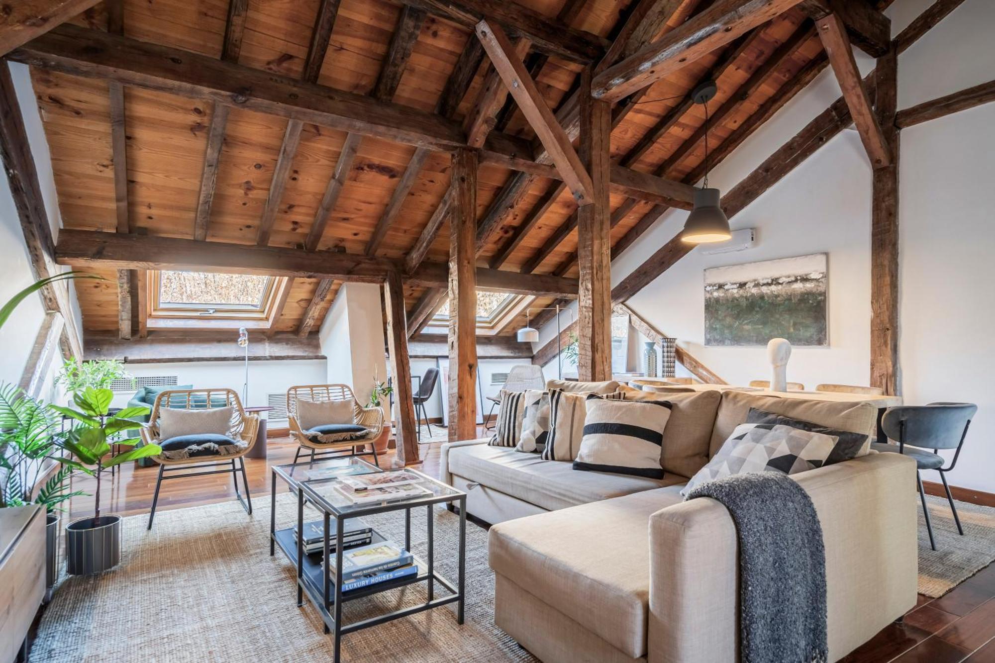16th Century Palace Apartment