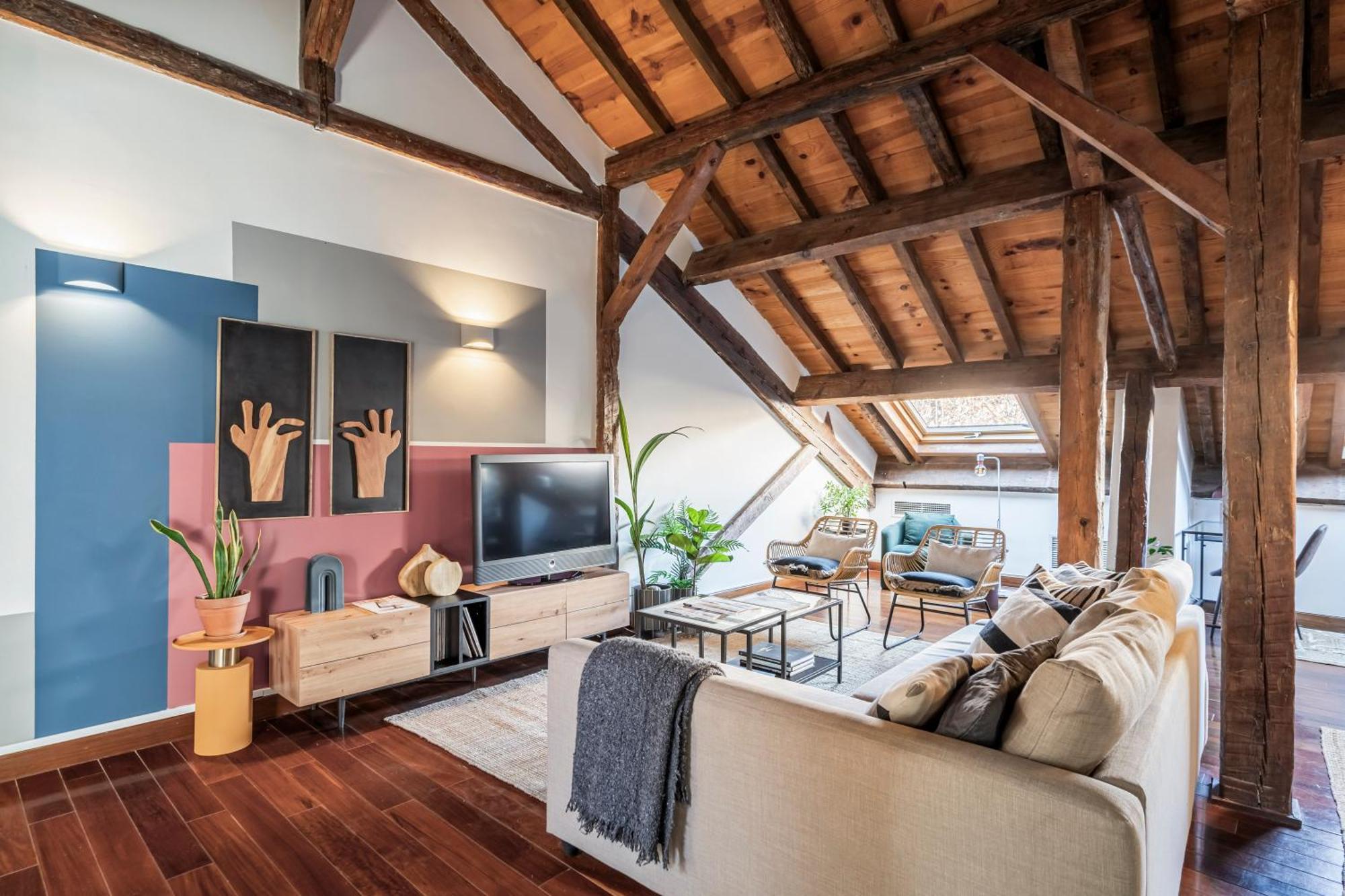 16th Century Palace Apartment