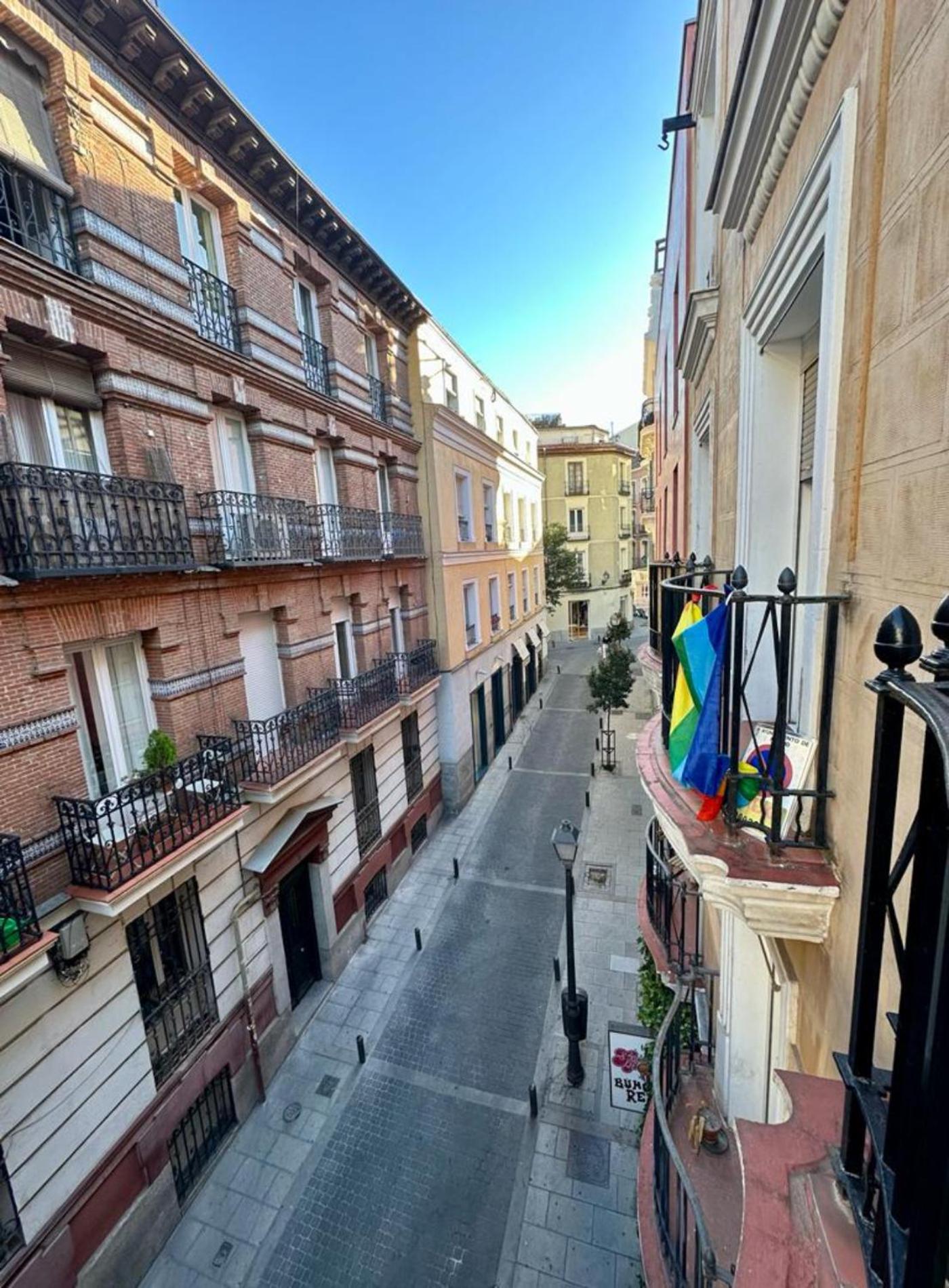 Apartment Calle Regueros Loft 3pax En Pleno Chueca *