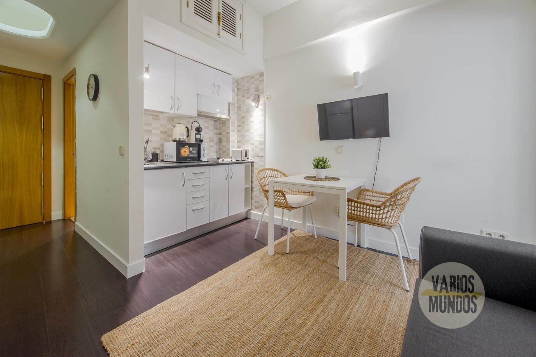 Apartamento Nuevo Loft 1hab 3pax En Plena Plaza De Chueca Madri