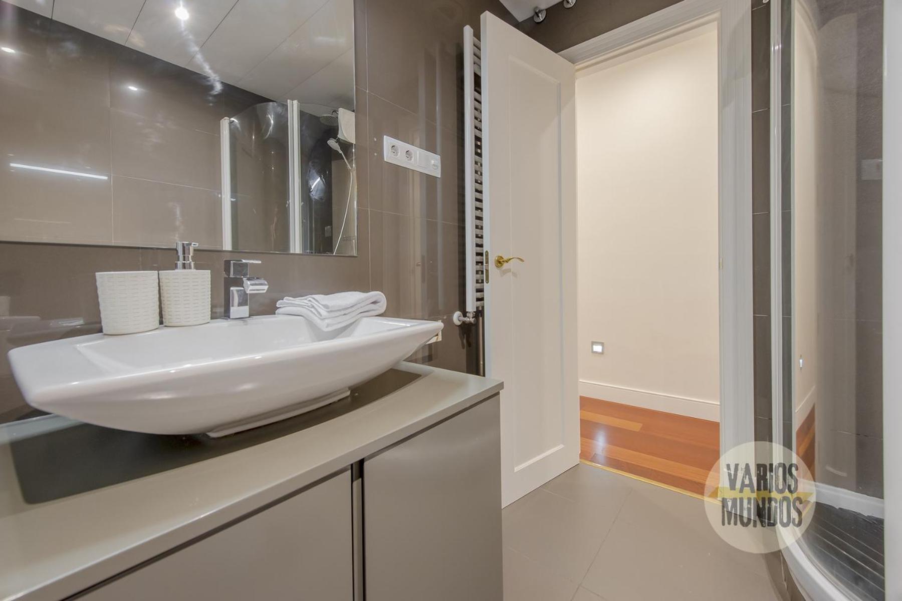 Apartment Premium 10pax En Plaza Espana-gran Via *