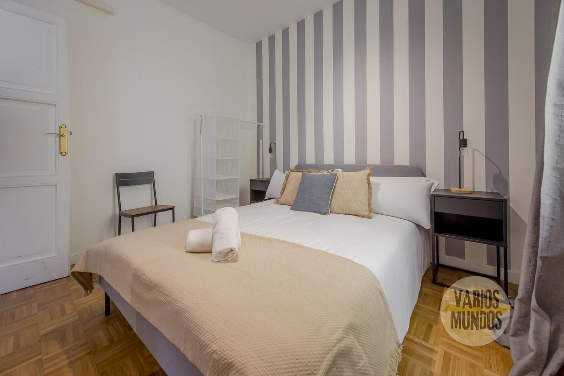 Apartment Practico 7pax En Calle Santa Ana Centro De *