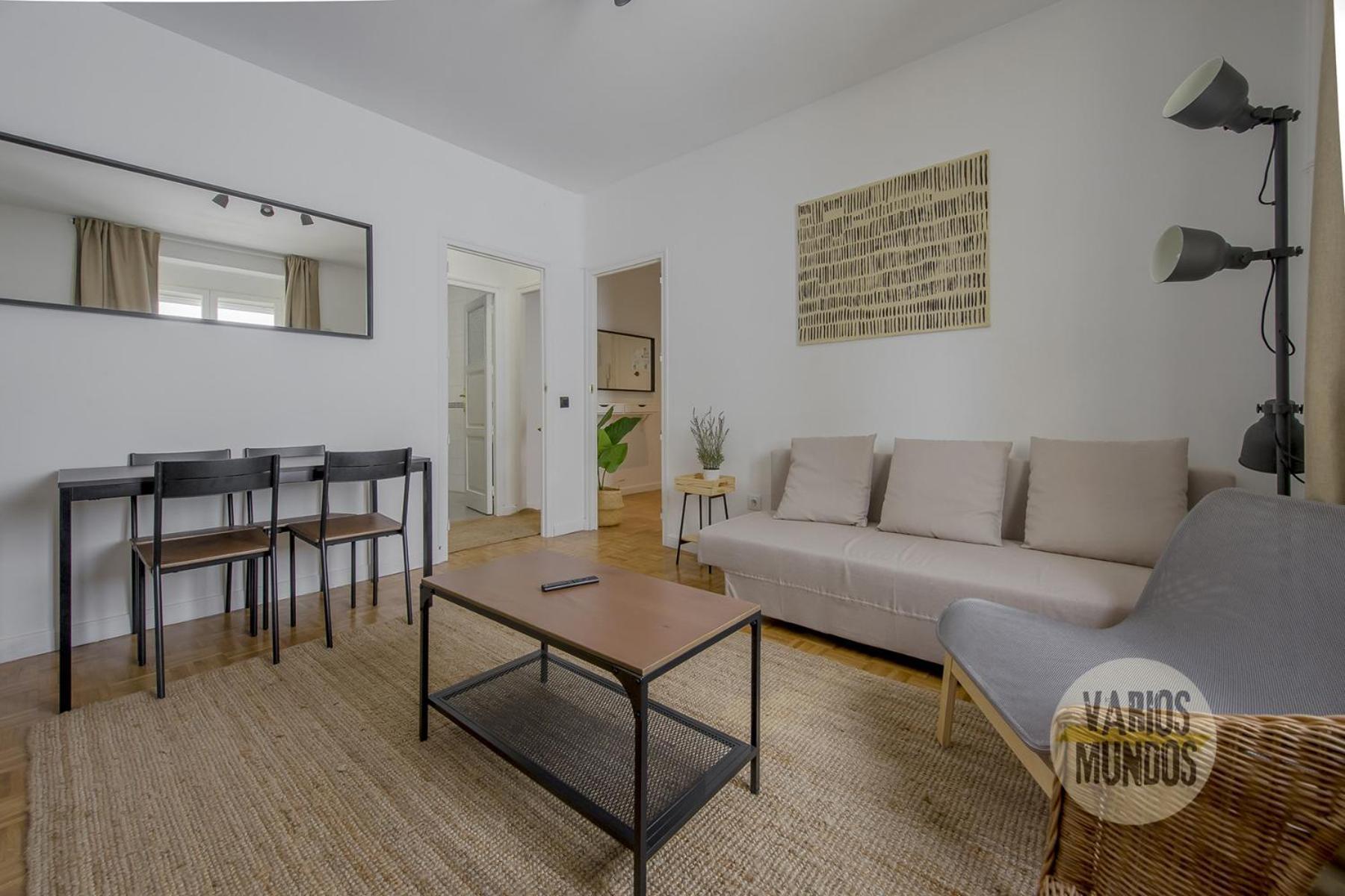 Apartment Practico 7pax En Calle Santa Ana Centro De