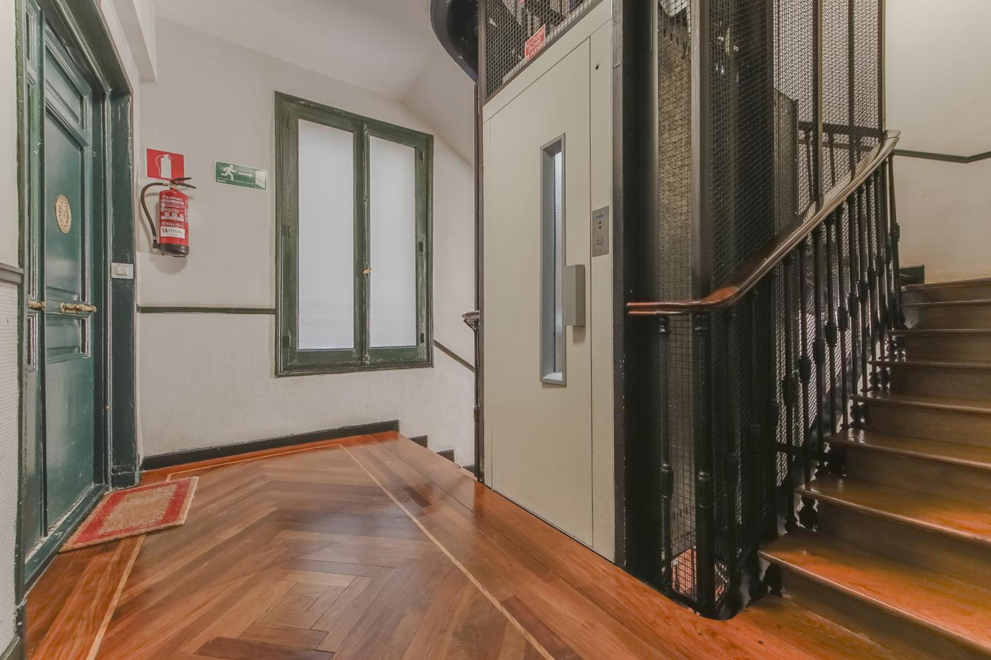 Apartment Spacious New Aparment 8pax En La Plaza De Tirso E1 *