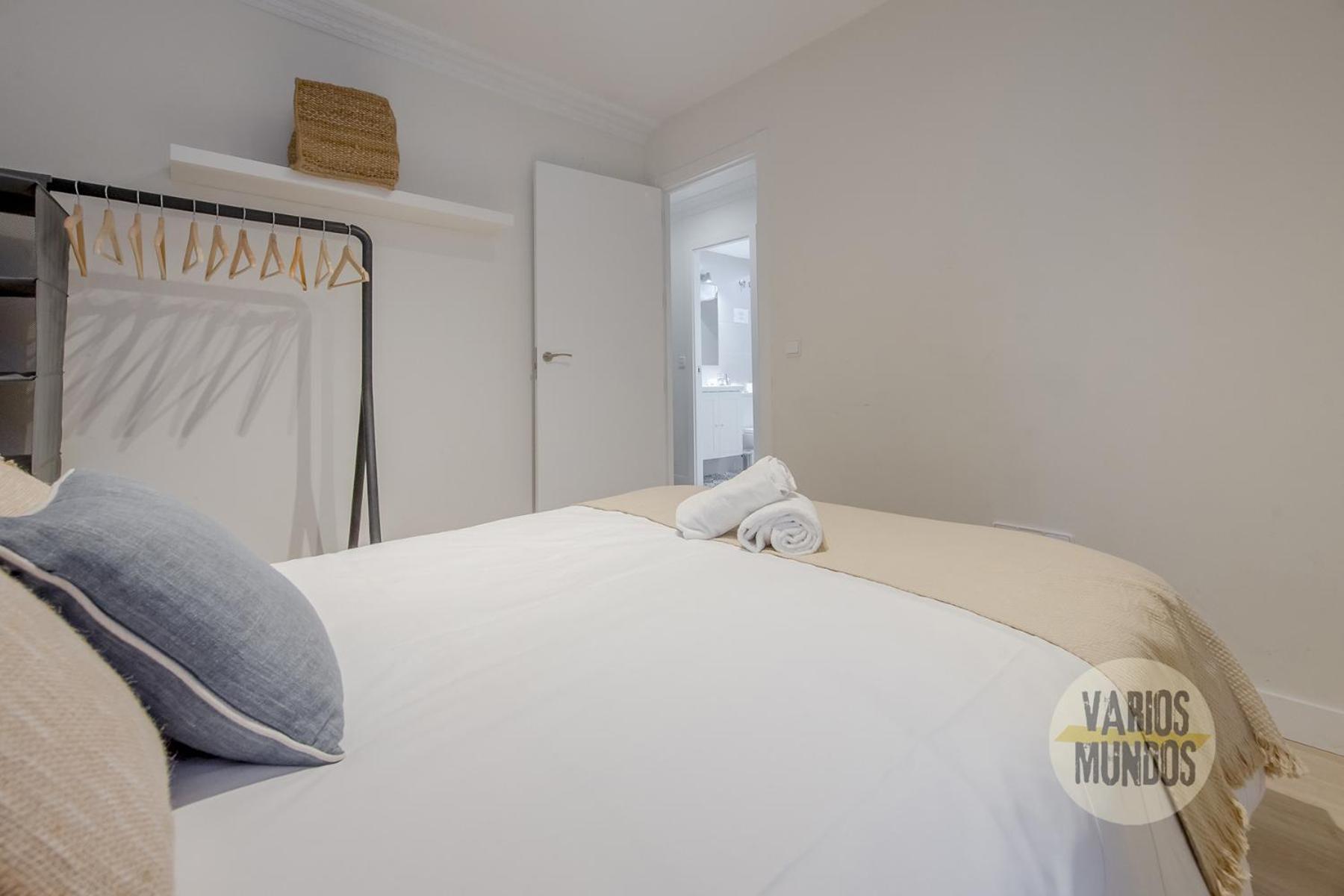 Nuevo Apt De 7pax En Calle Mayor 11 En La Puerta Del Sol Apartment *