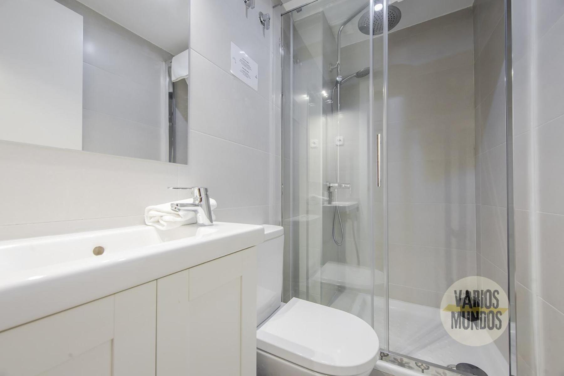 Nuevo Apt De 7pax En Calle Mayor 11 En La Puerta Del Sol Apartment *
