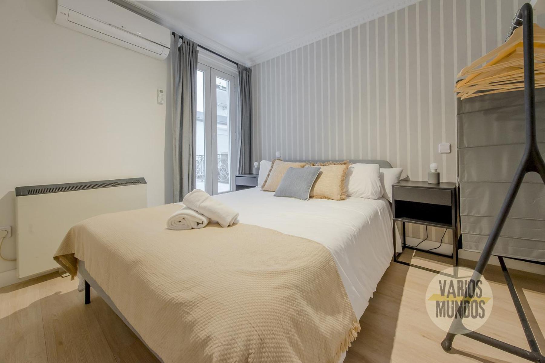Nuevo Apt De 7pax En Calle Mayor 11 En La Puerta Del Sol Apartment Madrid