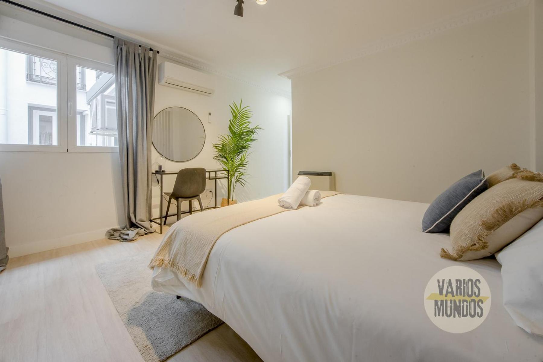 Nuevo Apt De 7pax En Calle Mayor 11 En La Puerta Del Sol Apartment Madrid