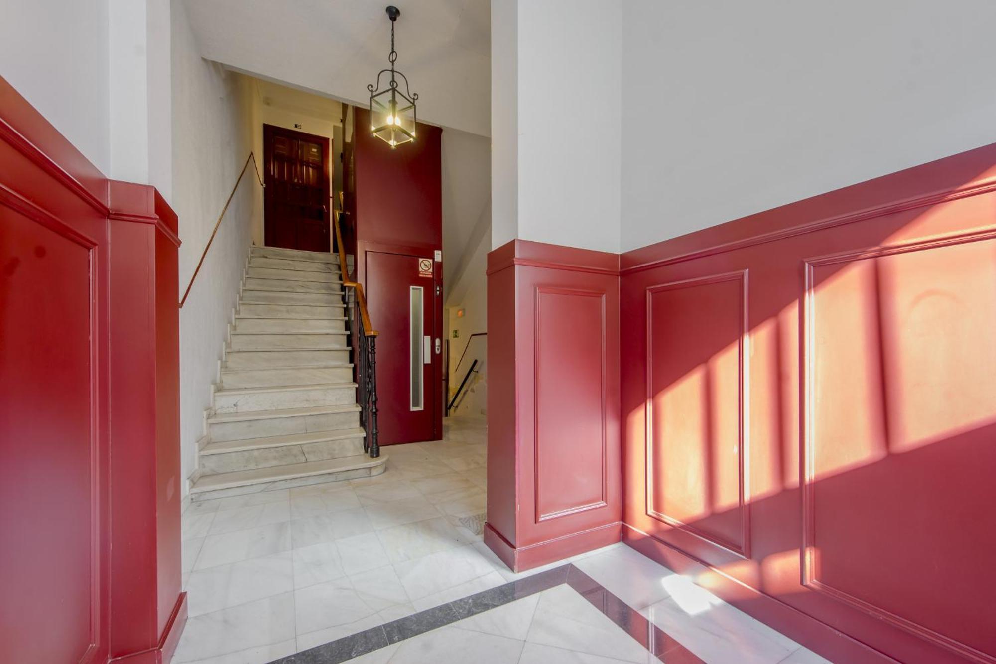 Apartment C-almendro, Nuevo Piso En El Corazon De E1