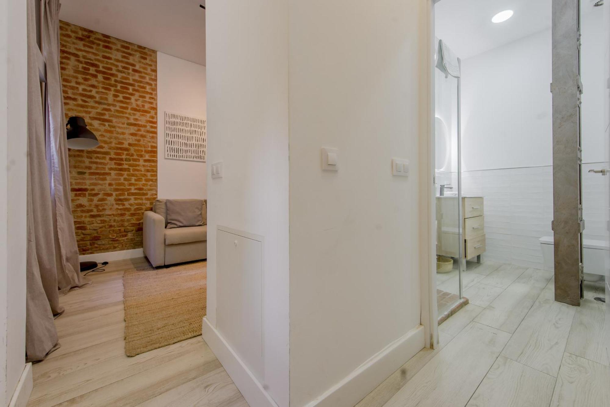 C-almendro, Nuevo Piso En El Corazon De E1 Madrid