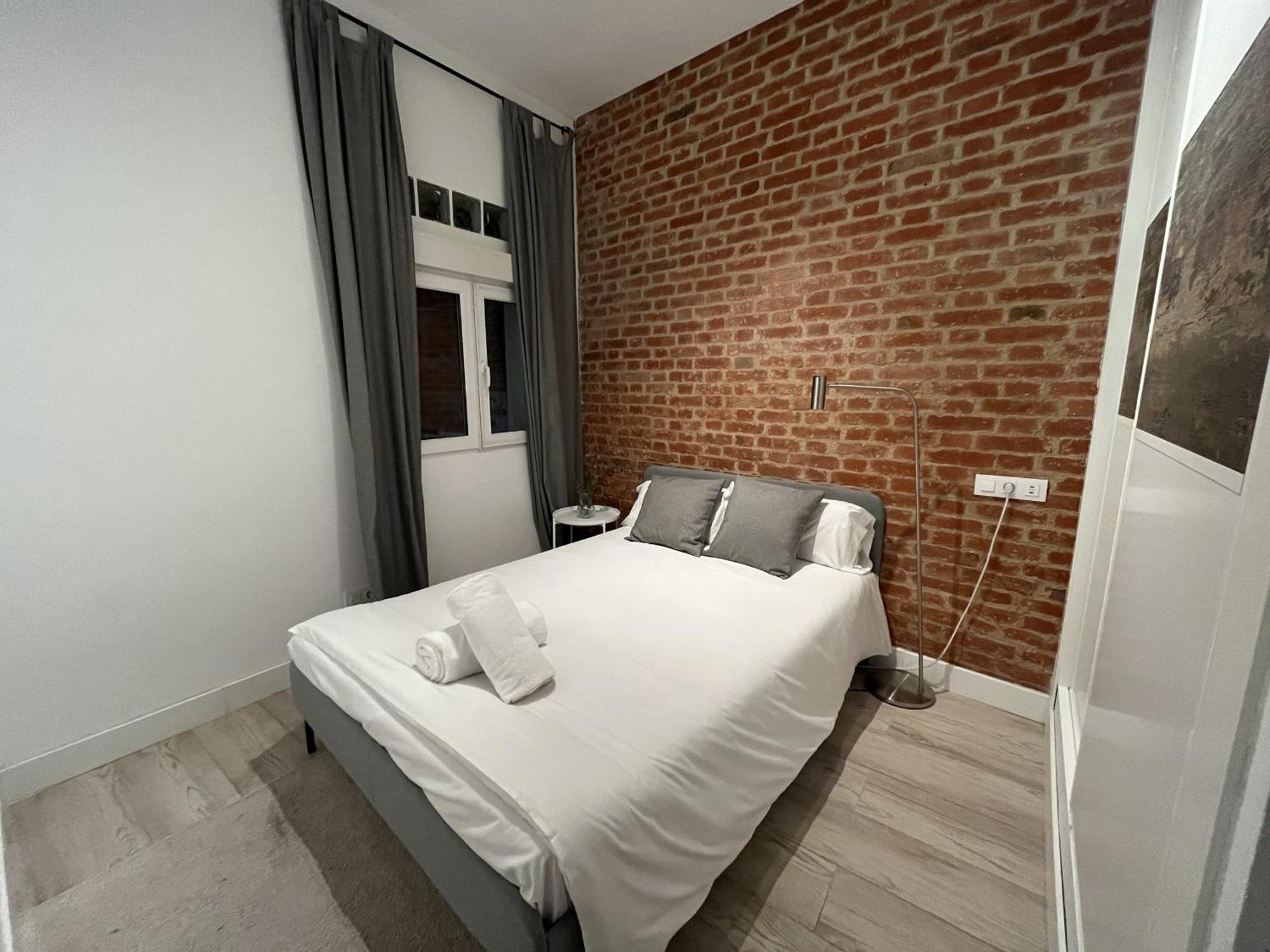 C-almendro, Nuevo Piso En El Corazon De E1 Apartment *