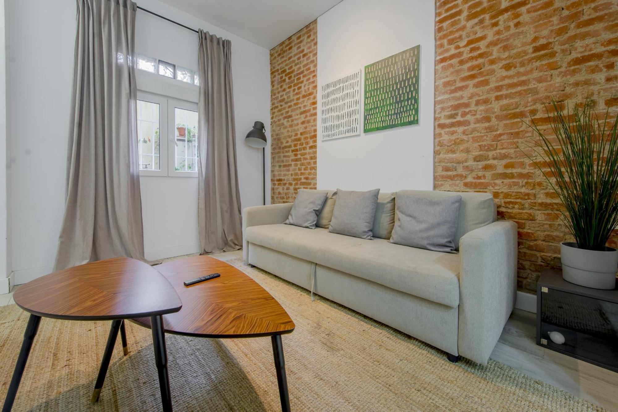 Apartment C-almendro, Nuevo Piso En El Corazon De E1