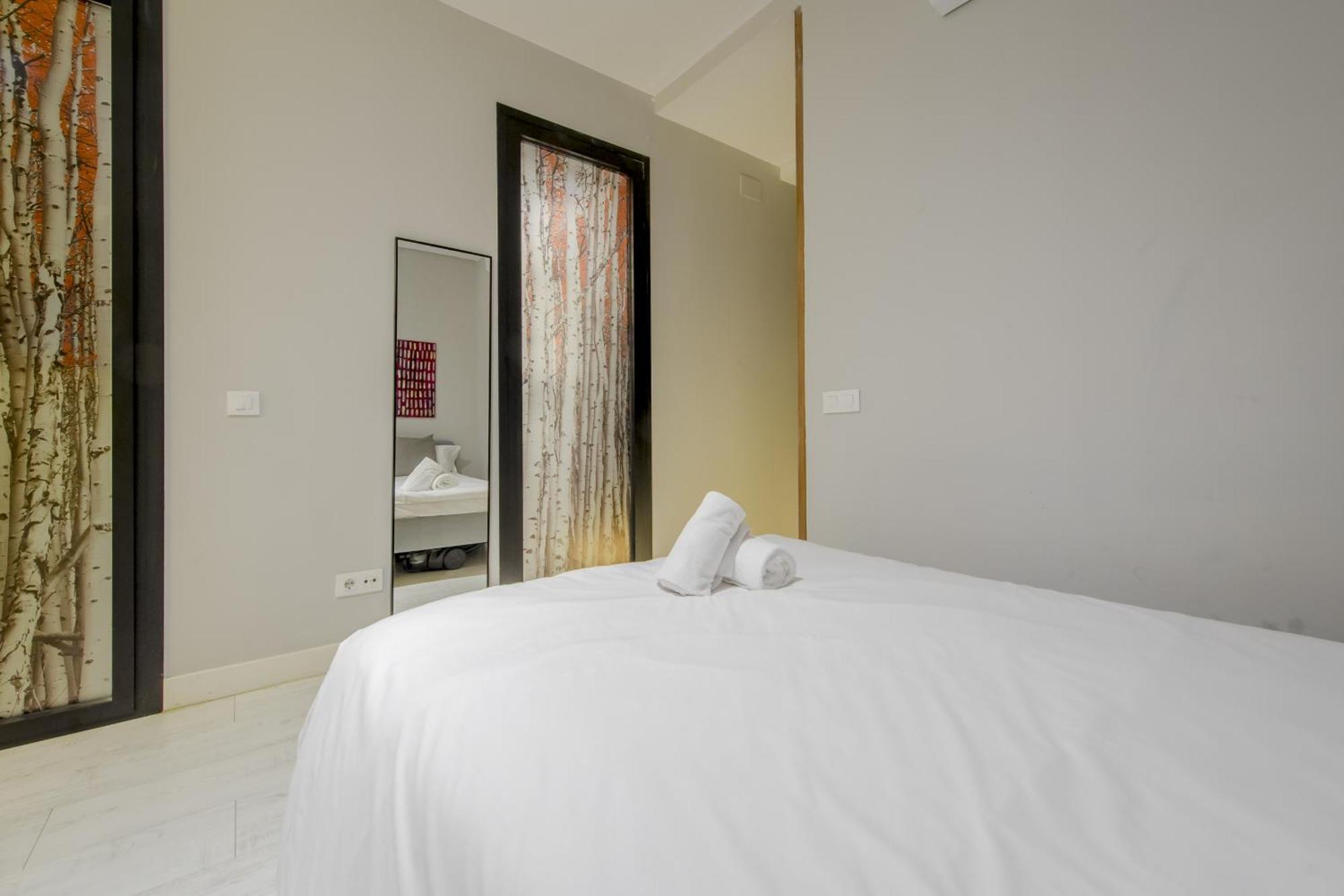 Con Estilo - 5pax En Zona Tirso-centro E1 Lejlighed *