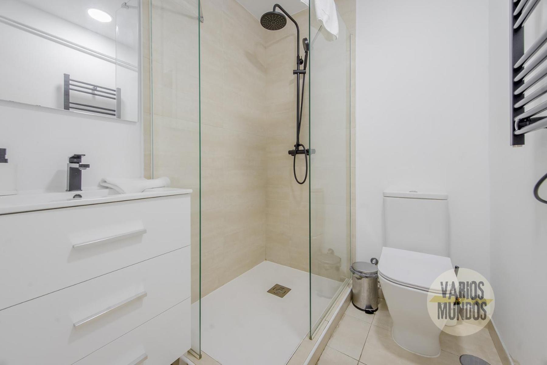Apartment Nuevo De 9pax En La Cava Alta Centro De E1 *