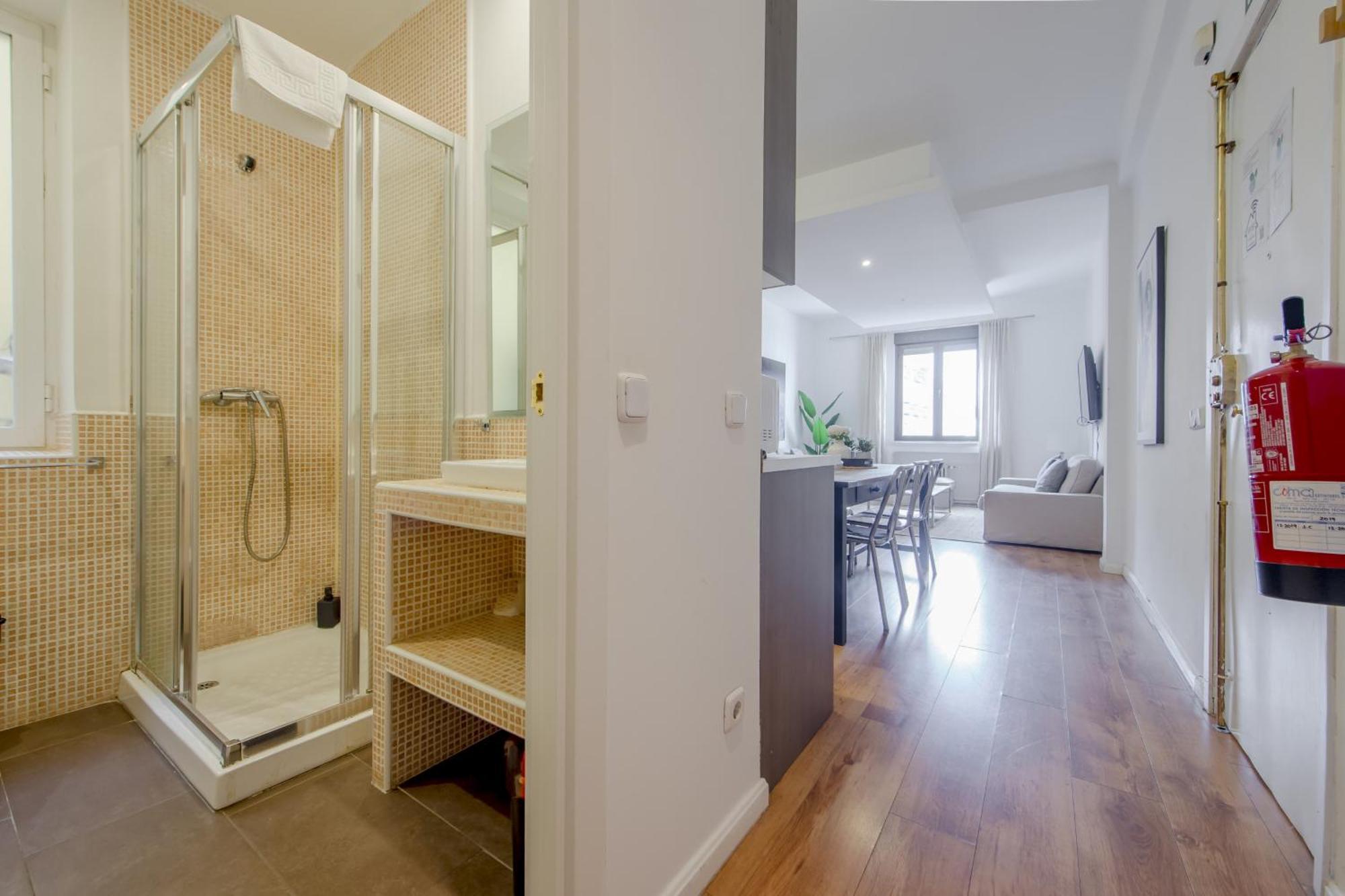 Luxury De 5hab En El Centro De Apartment