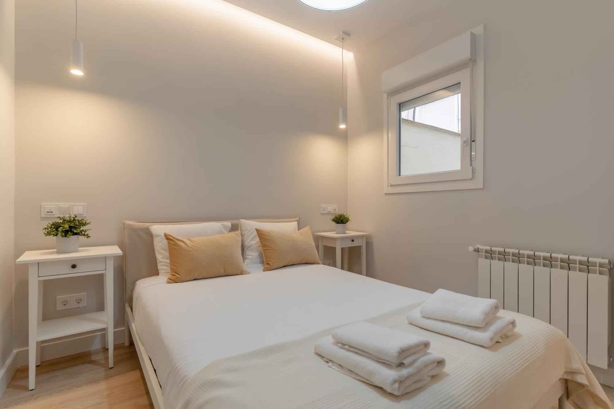 Apartment Modern, Centric -2bd 2bth- Delicias