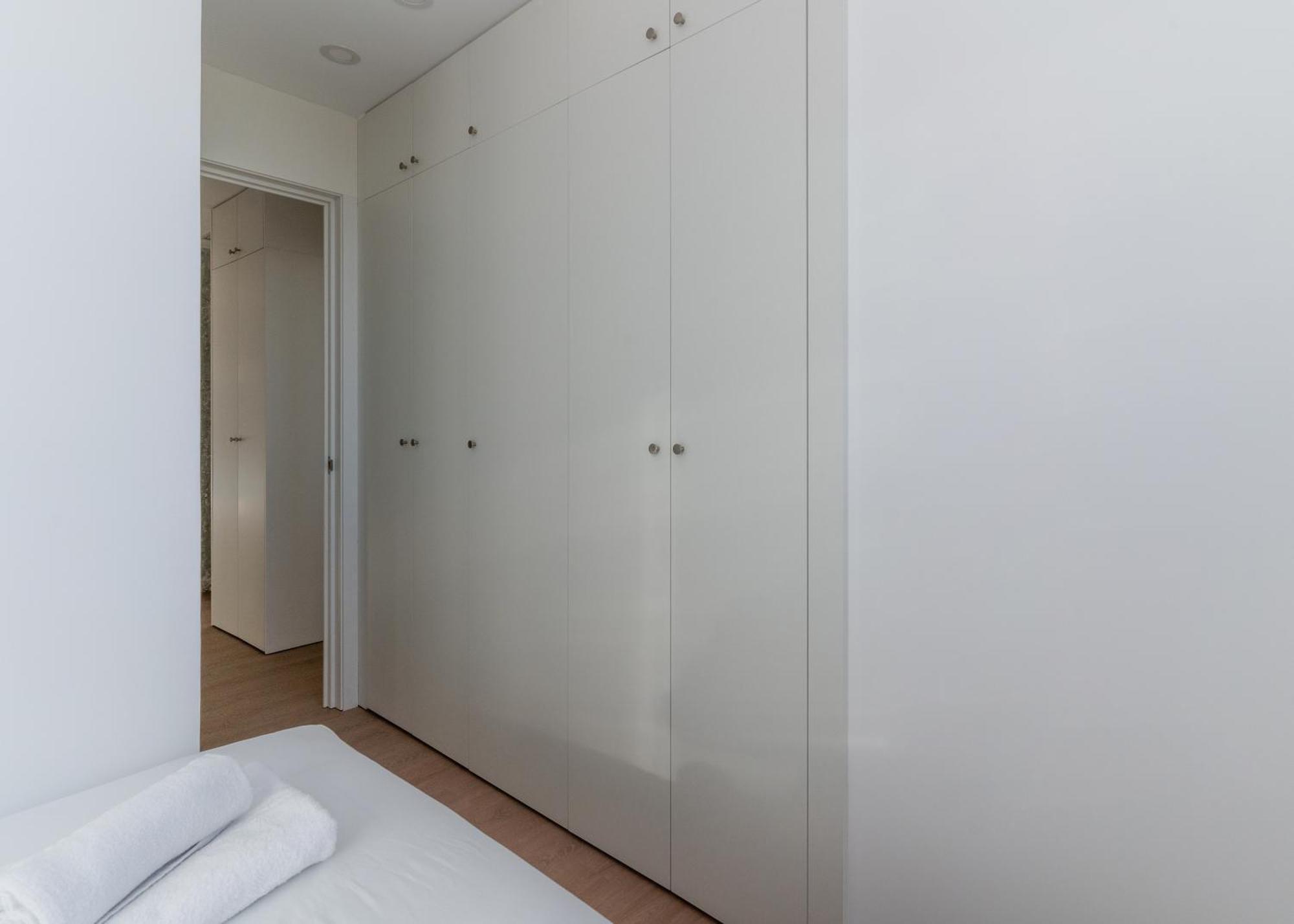 Bright With Views -2bd 1bth- Bernabeu Madrid