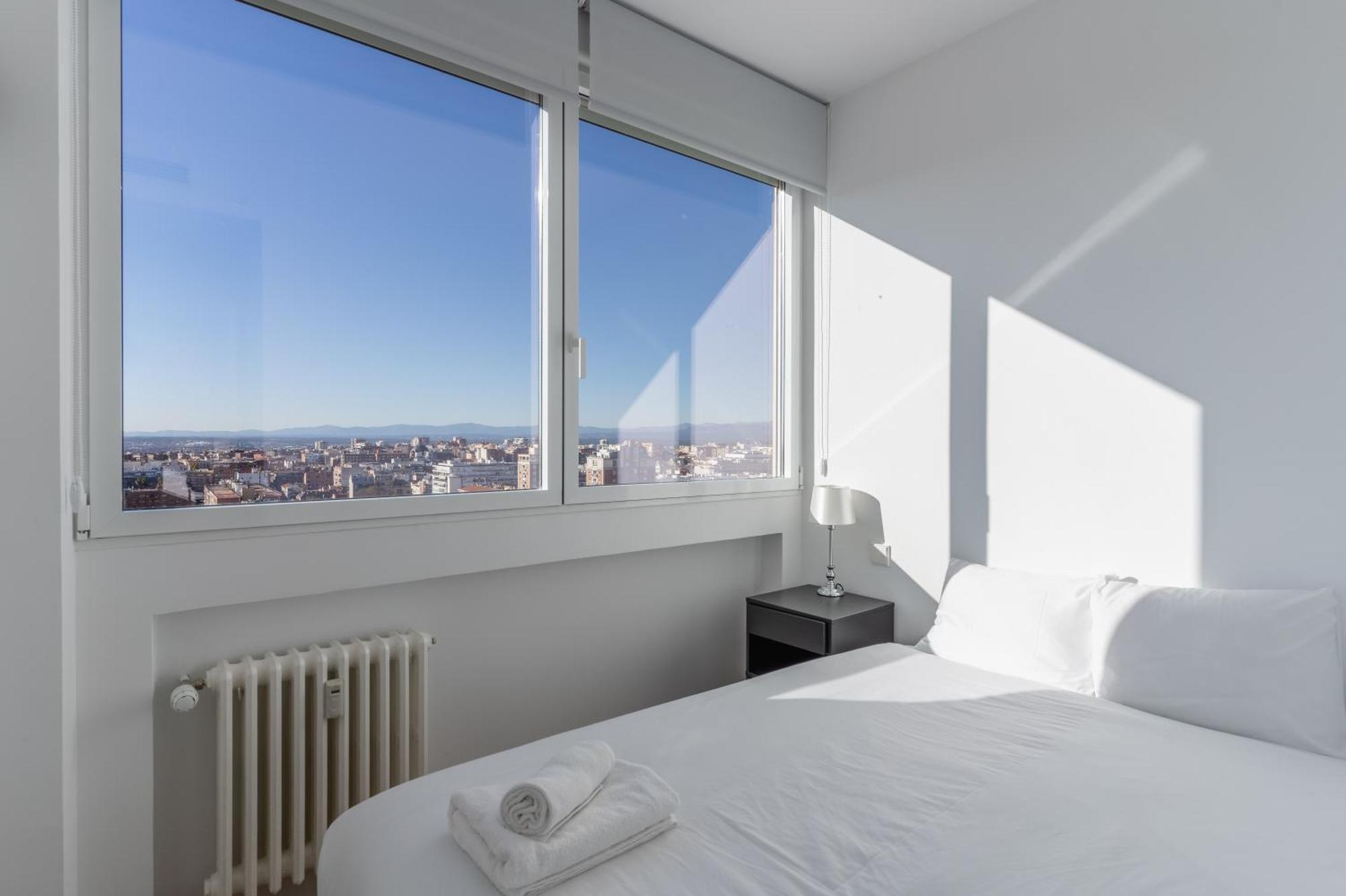 Bright With Views -2bd 1bth- Bernabeu Apartamento Madrid