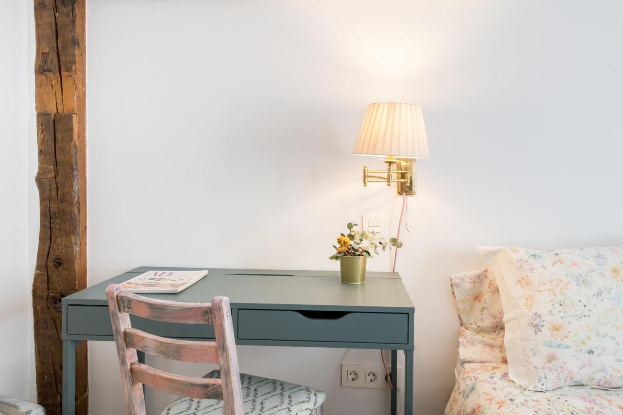 Apartment Prado Santa Ana 2bd/2ba
