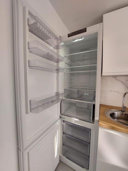 Apartamento Apartamento 12 De Octubre, Almendrales Madrid