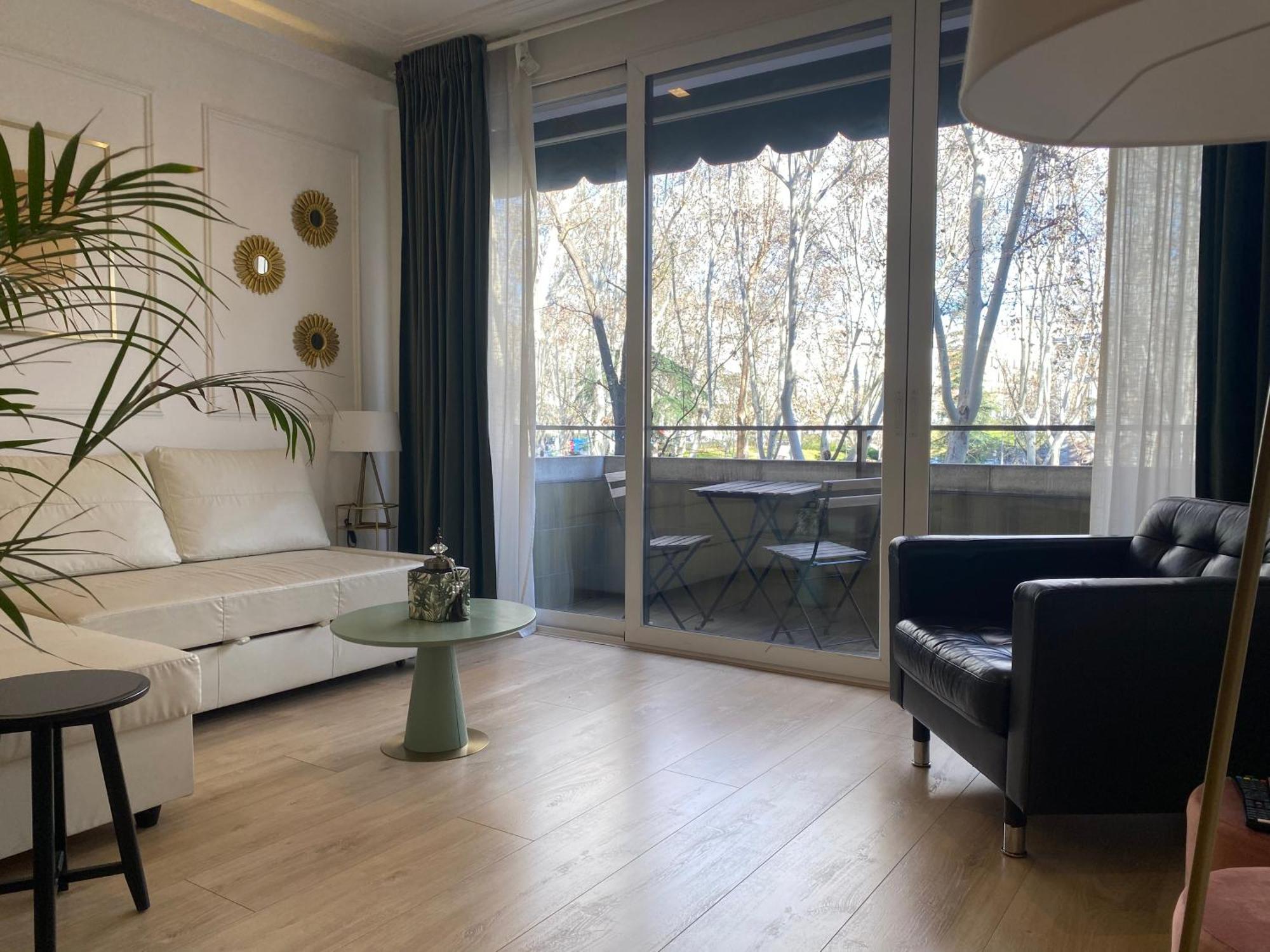 Lujoso Apto Paseo Del Prado Apartment
