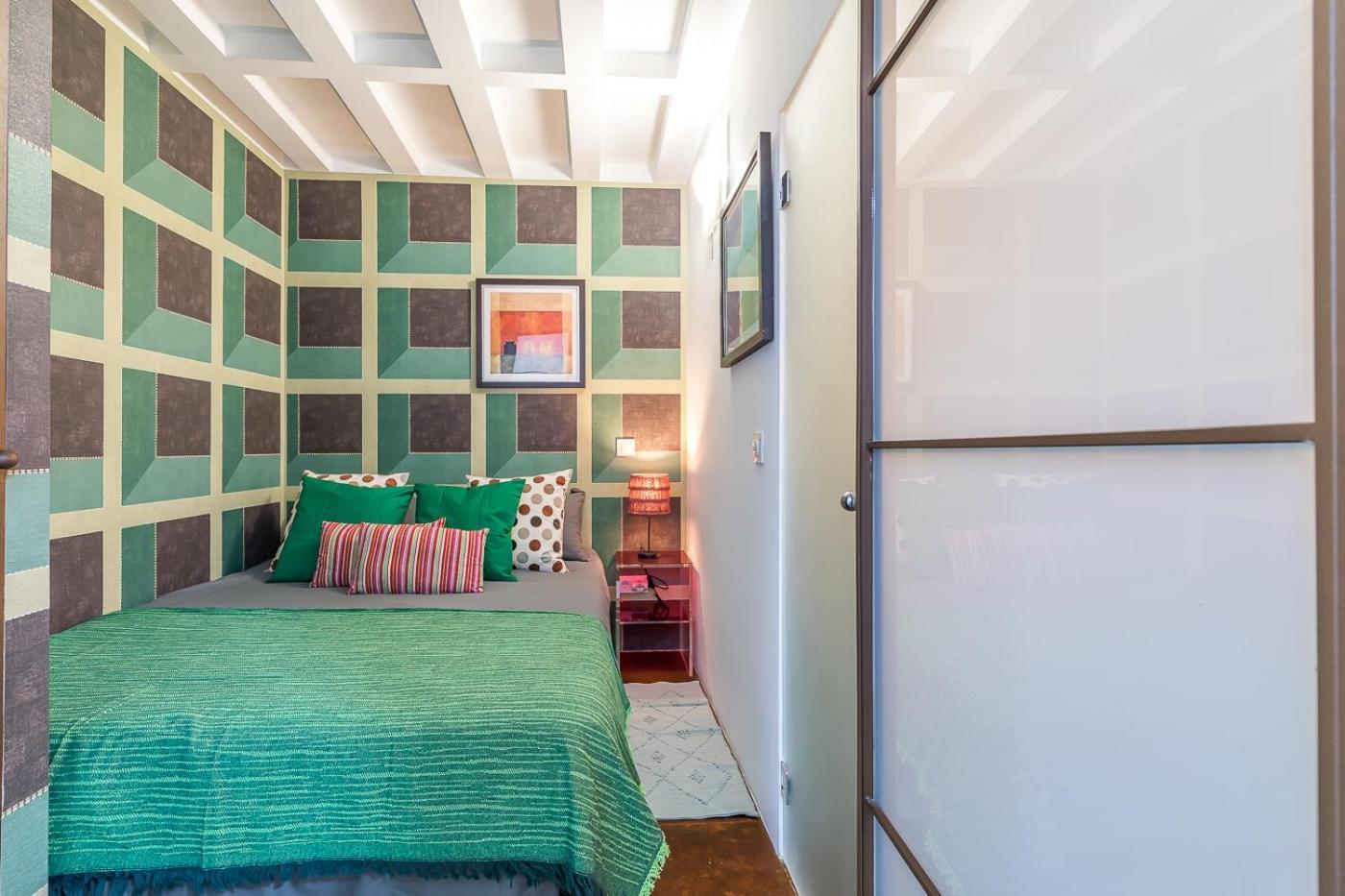 Apartment Gallery *