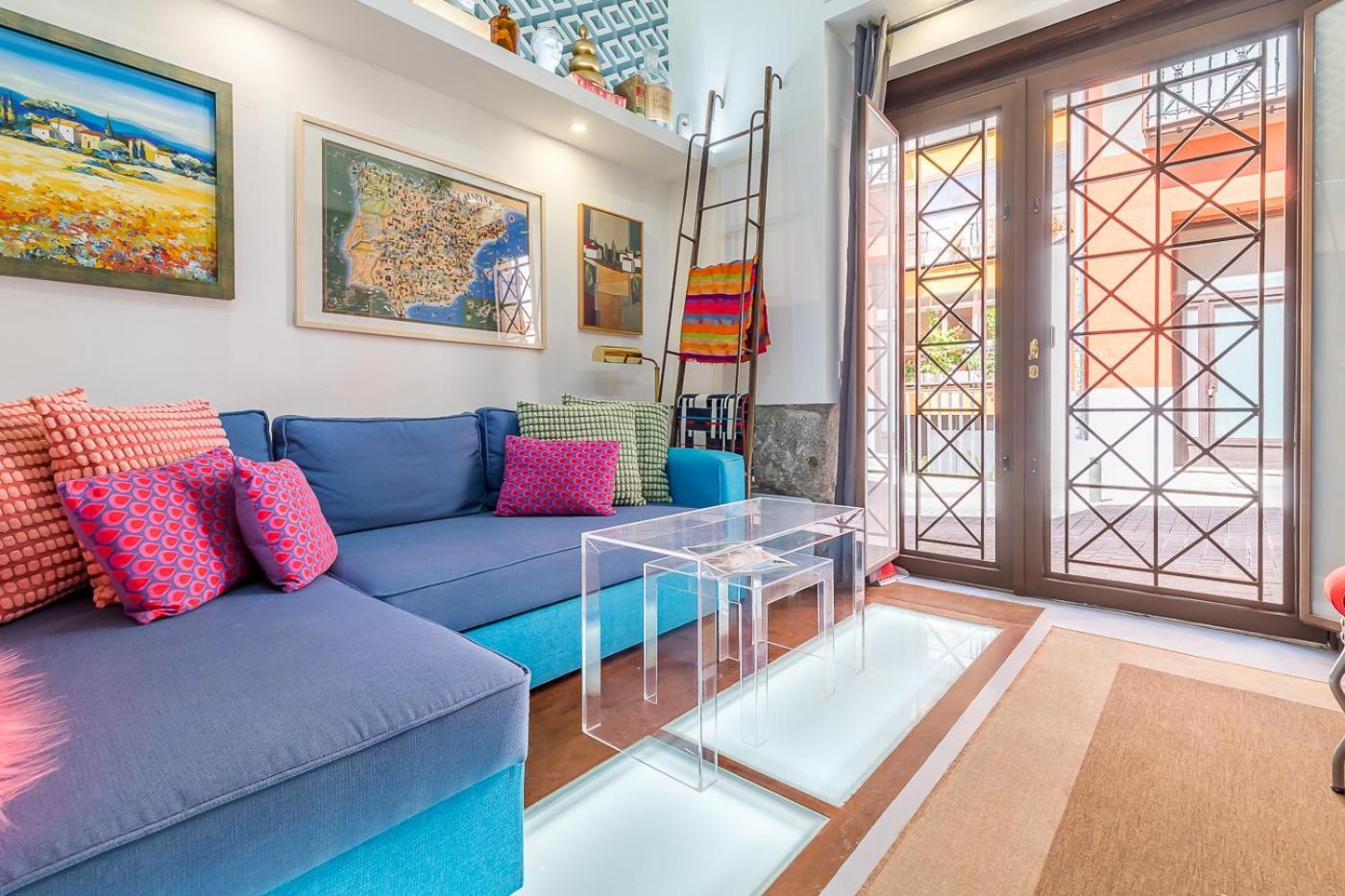 Apartment Gallery *