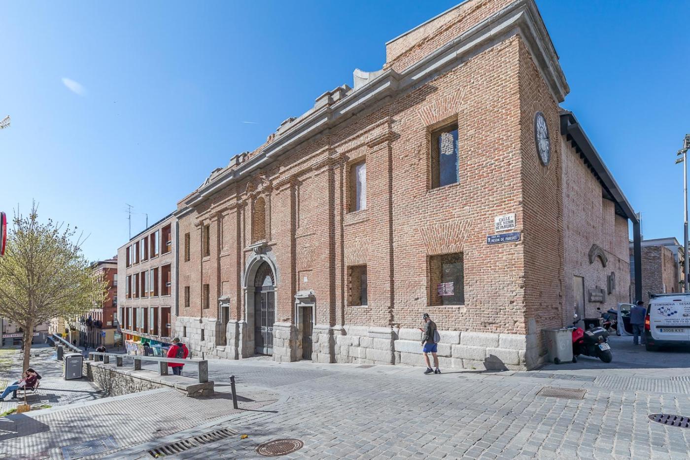 Gallery Apartment Madrid
