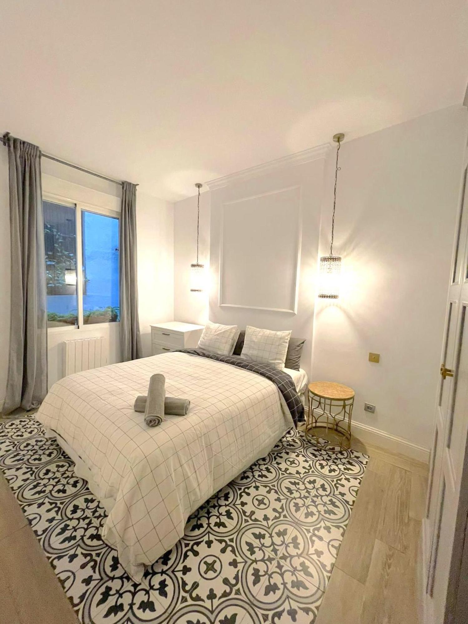 New In City-center, Gran Via Apartamento *