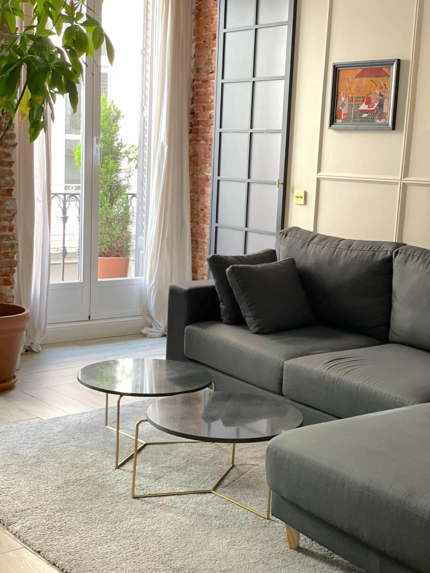 New In City-center, Gran Via Madri