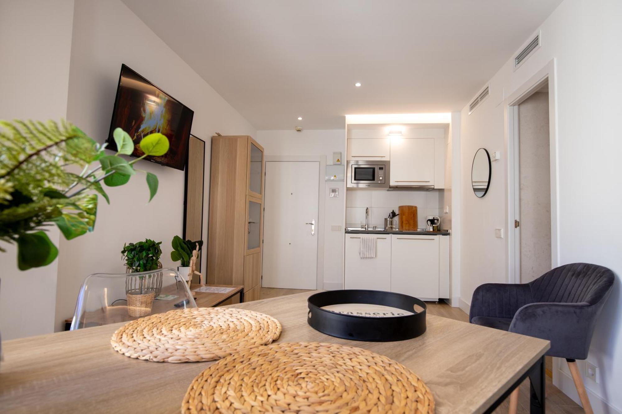 Apartamento Edificio Leganitos Xv Madri