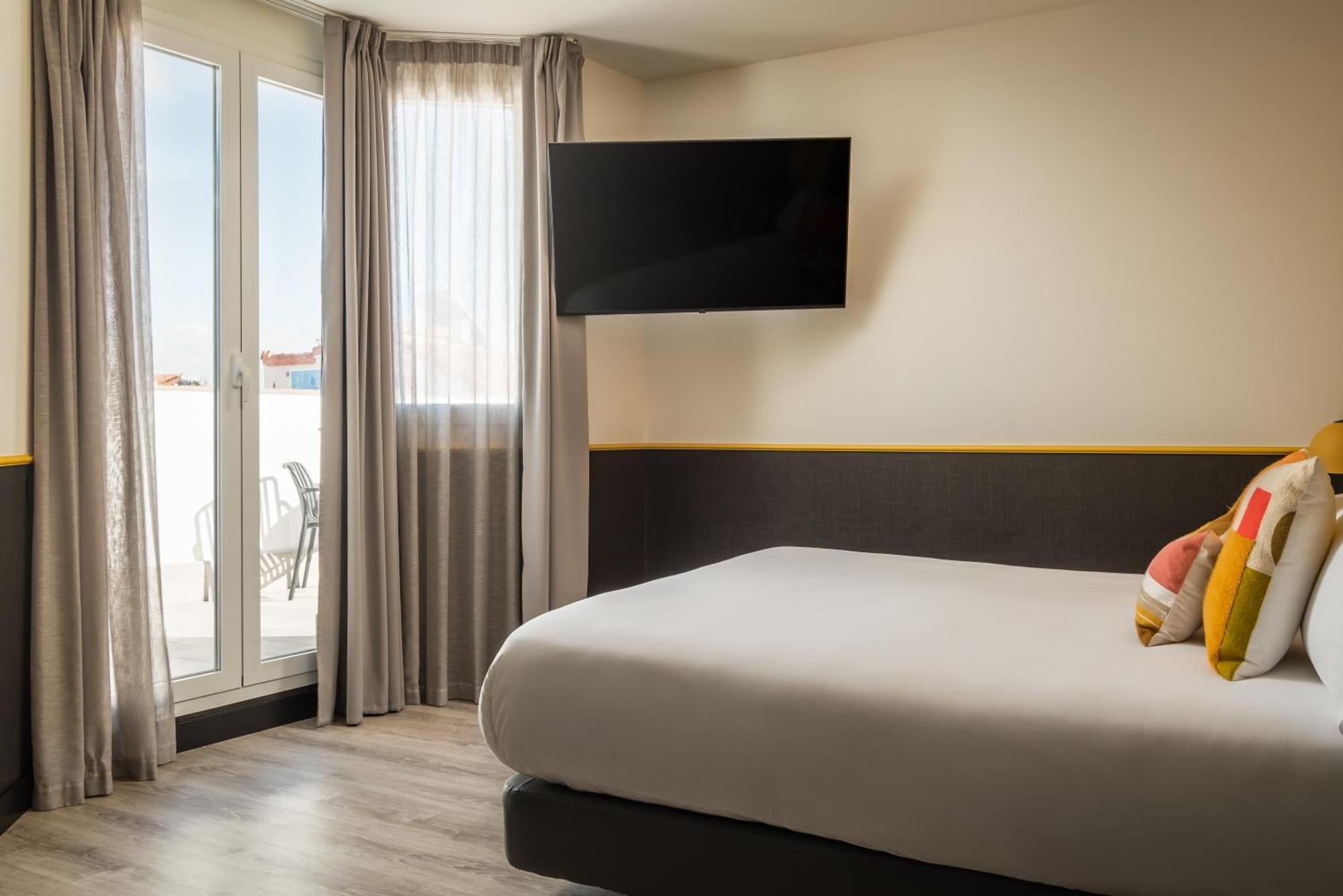 Bypillow Crosstown Guest house 3*
