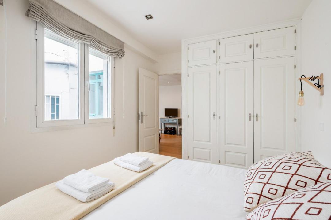 1 Bedroom 1 Bathroom Furnished - Malasana - Modern In Downtown Area - Mintystay Madrid