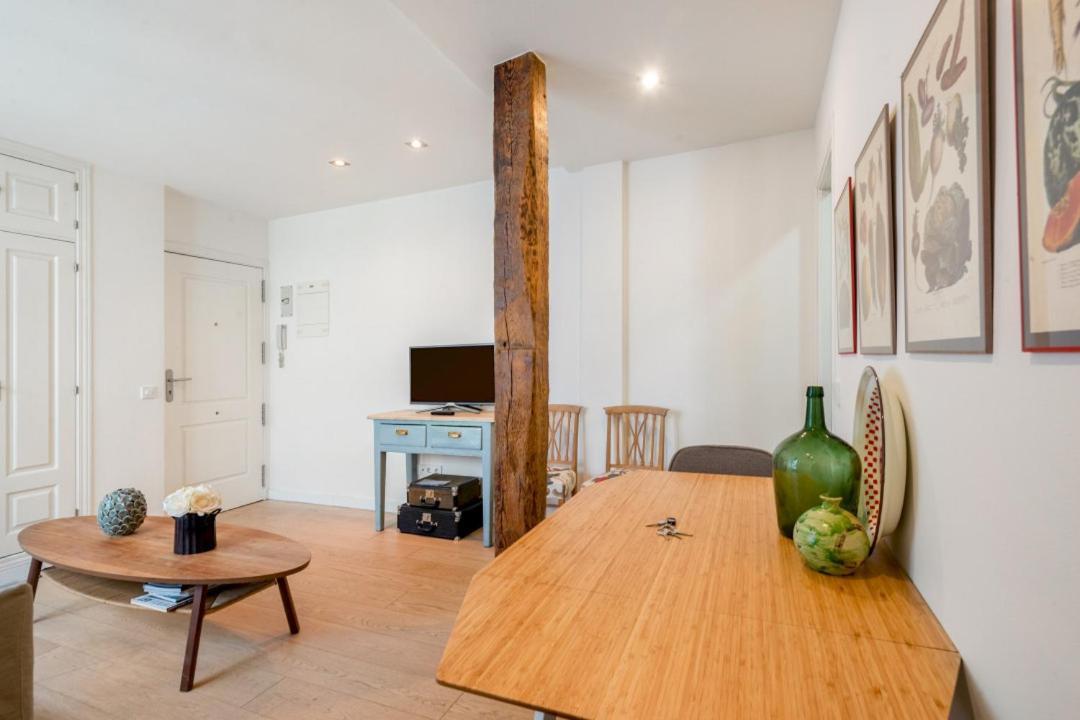 1 Bedroom 1 Bathroom Furnished - Malasana - Modern In Downtown Area - Mintystay * Madrid