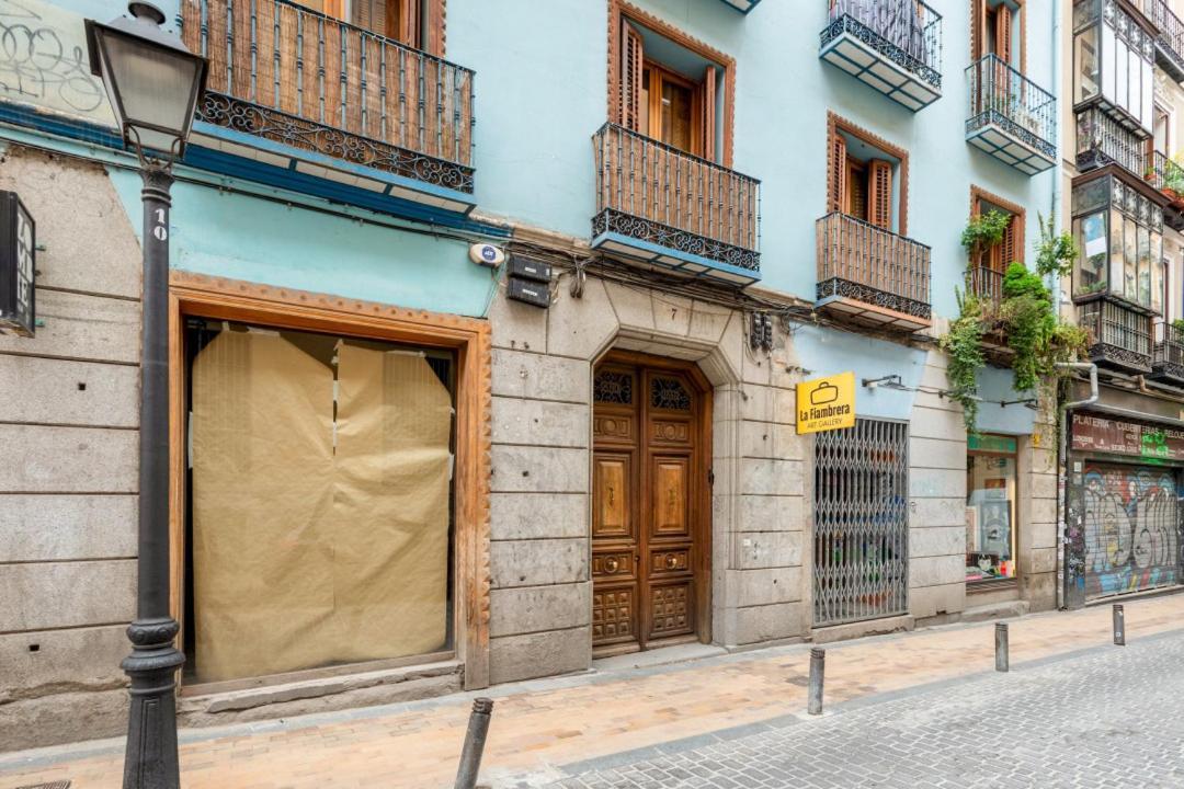 Apartment 1 Bedroom 1 Bathroom Furnished - Malasana - Modern In Downtown Area - Mintystay Madrid