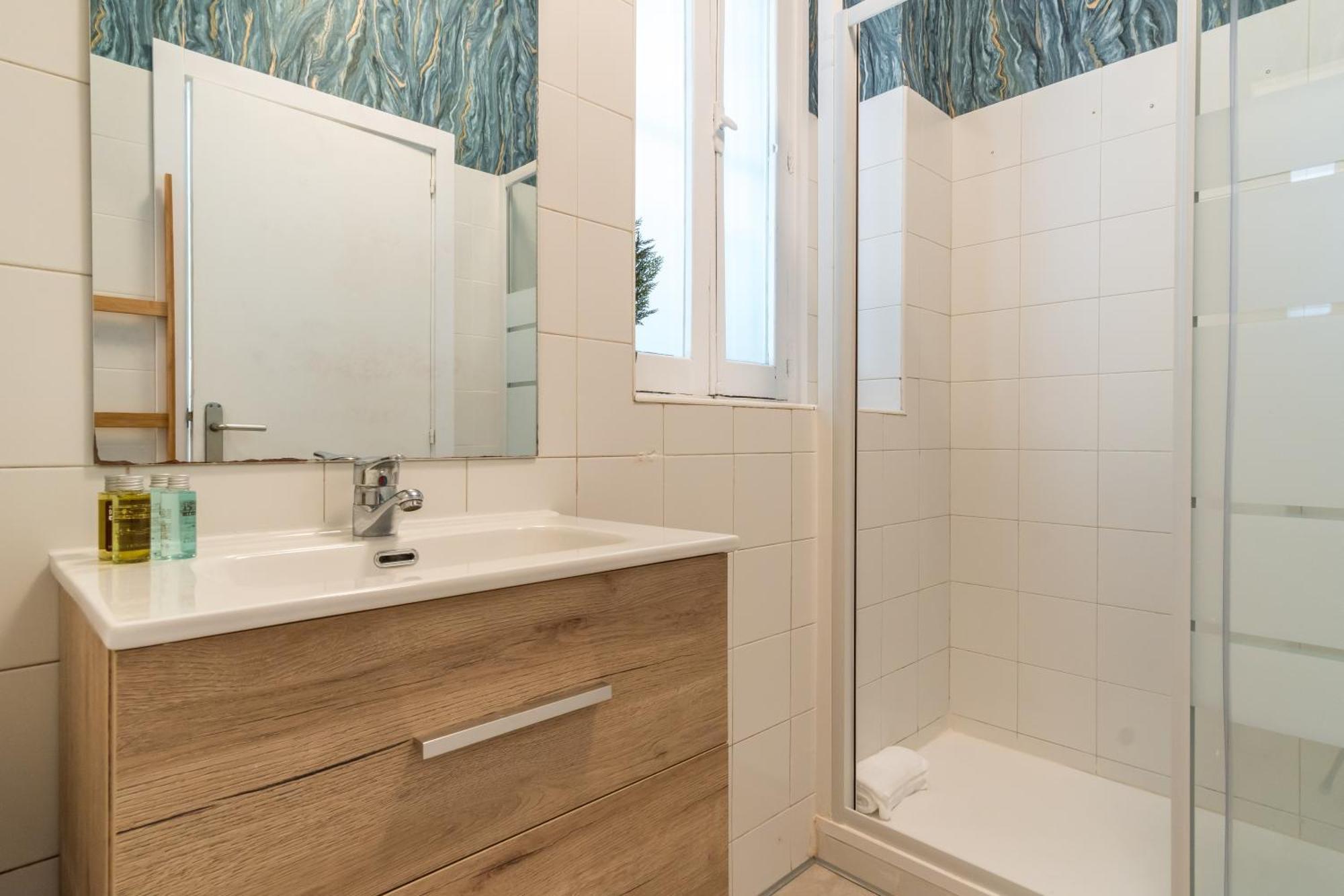 Cozy & Centric- 1bd 1bth- Salamanca Madri