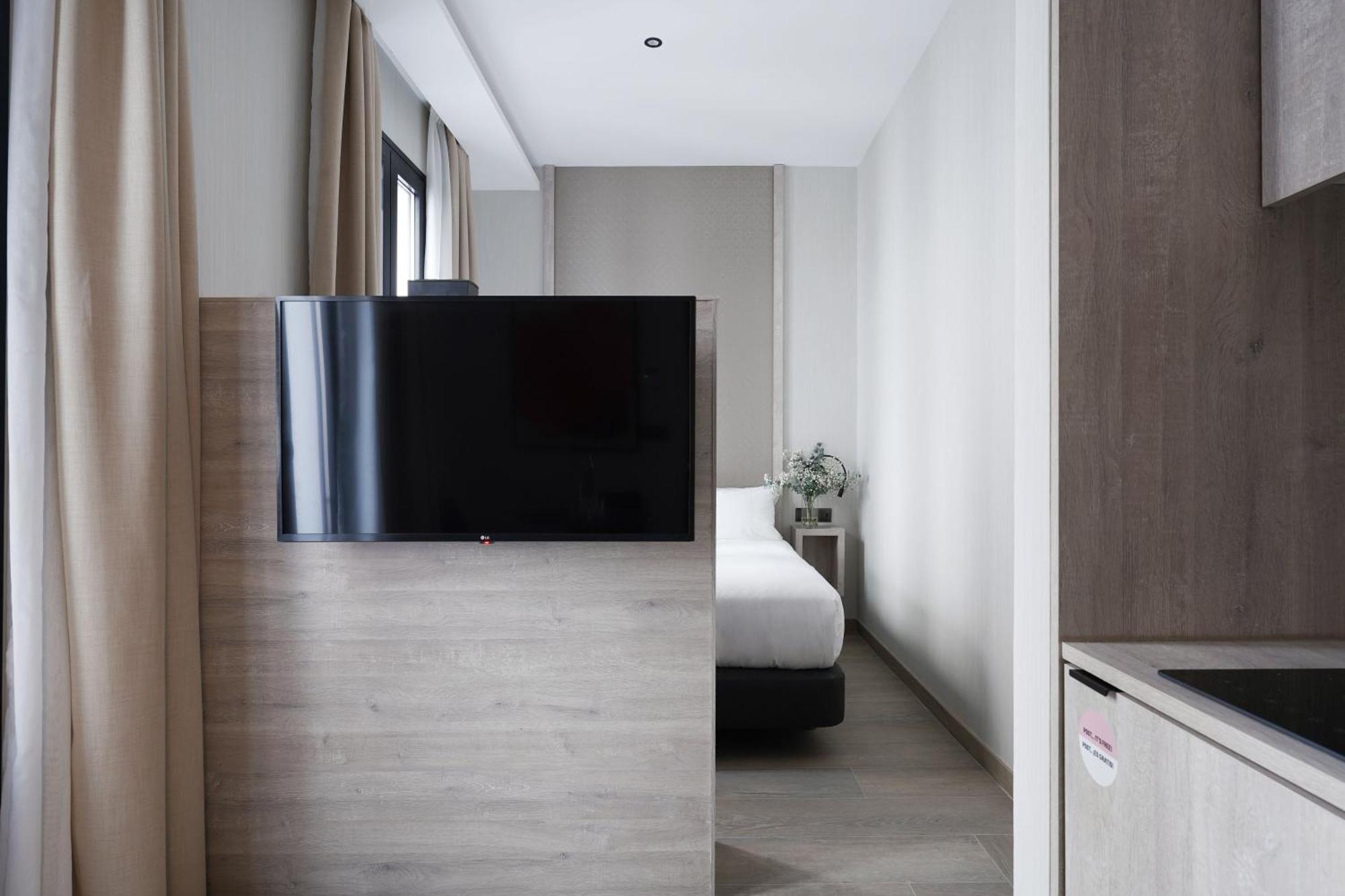 Aparthotel Numa Luna 4*