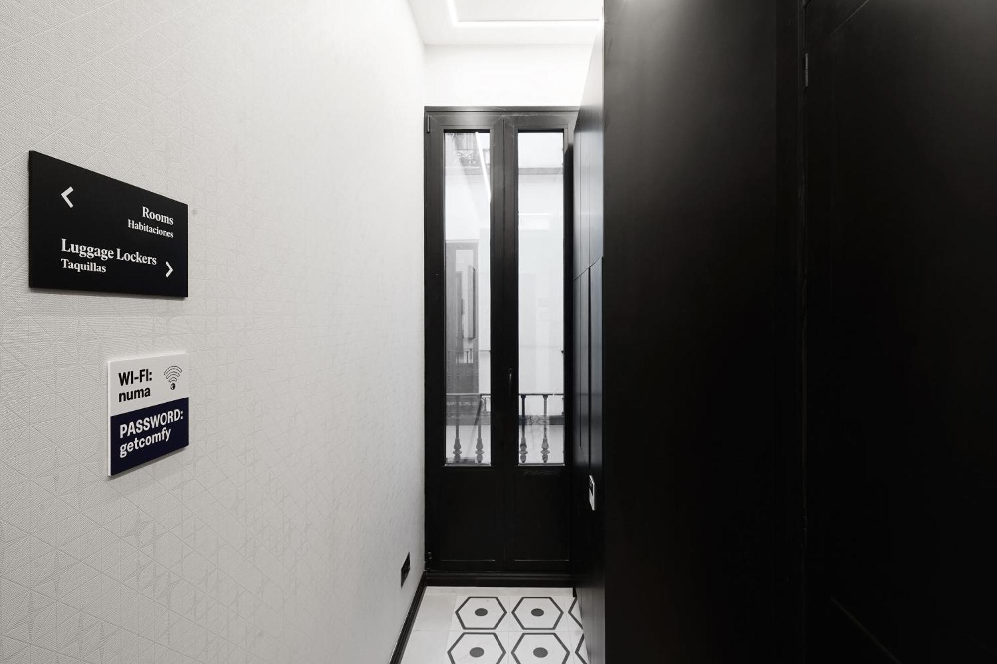 Aparthotel Numa Luna 4*