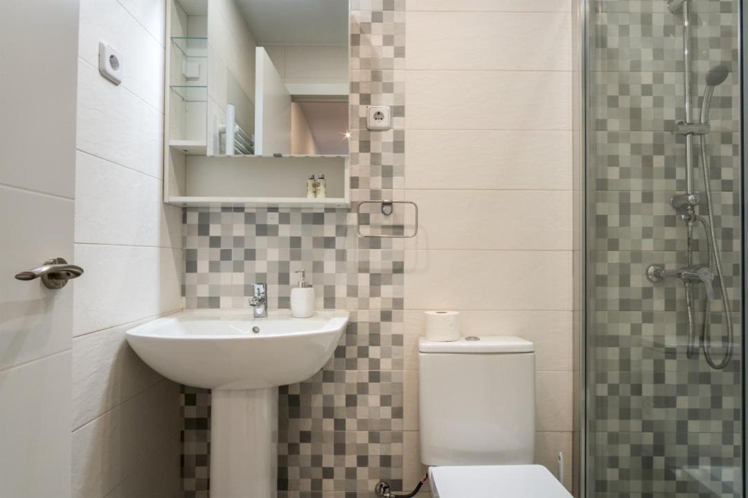 Modern- 1 Bd 1,5 Bth- Delicias Atocha * Madrid