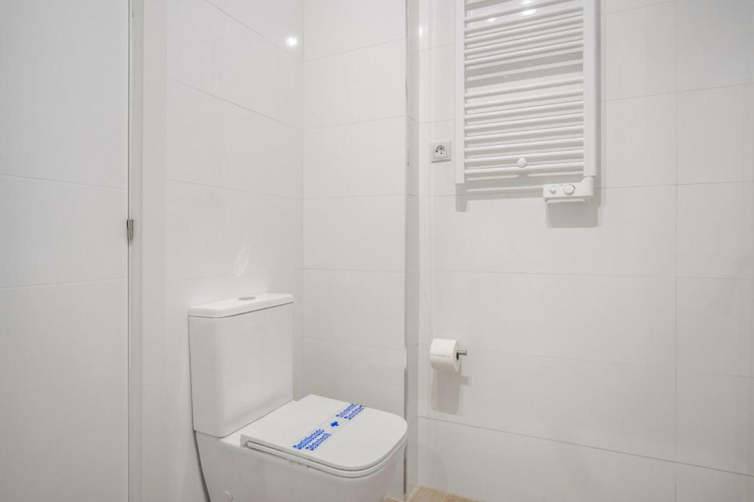 1 Bedrooms 1 Bathroom Furnished - La Latina - Modern - Mintystay Apartment *