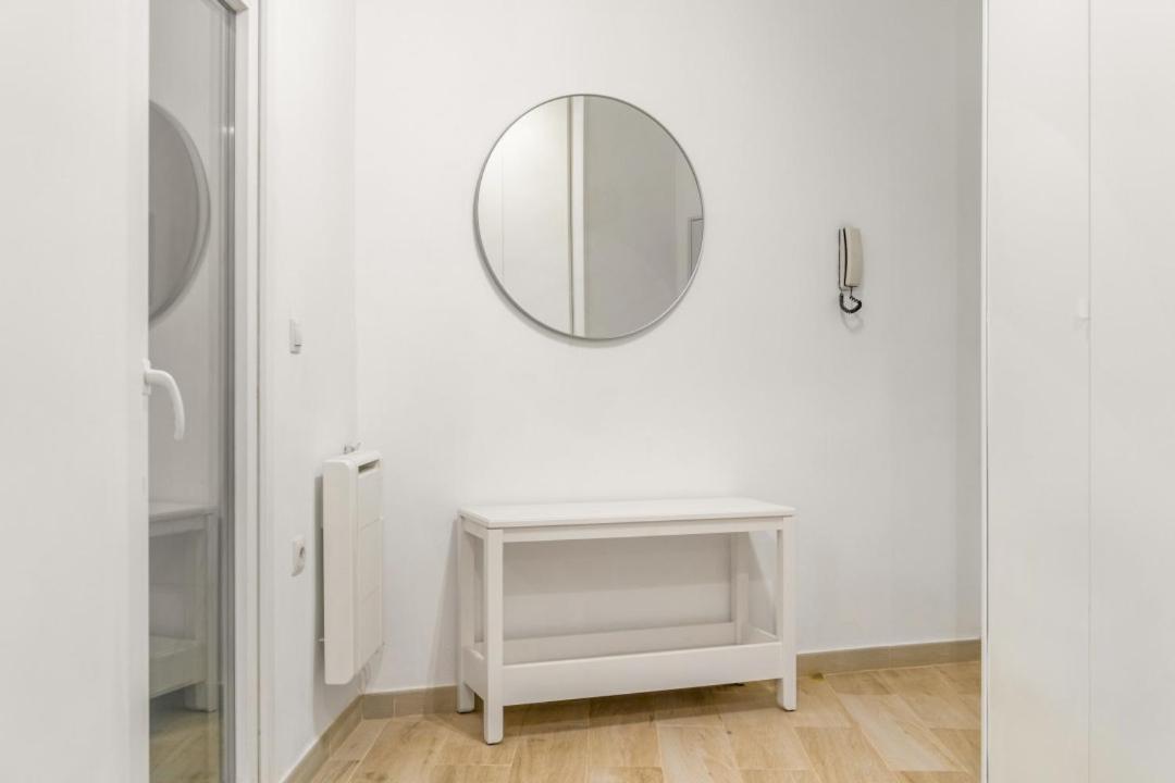 1 Bedrooms 1 Bathroom Furnished - La Latina - Modern - Mintystay Apartment Madrid