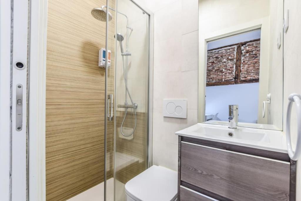 Unique Flat La Latina * Billiard & Darts Apartamento *