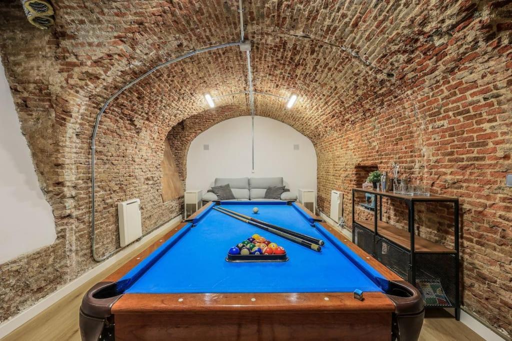 Apartamento Unique Flat La Latina * Billiard & Darts Madri