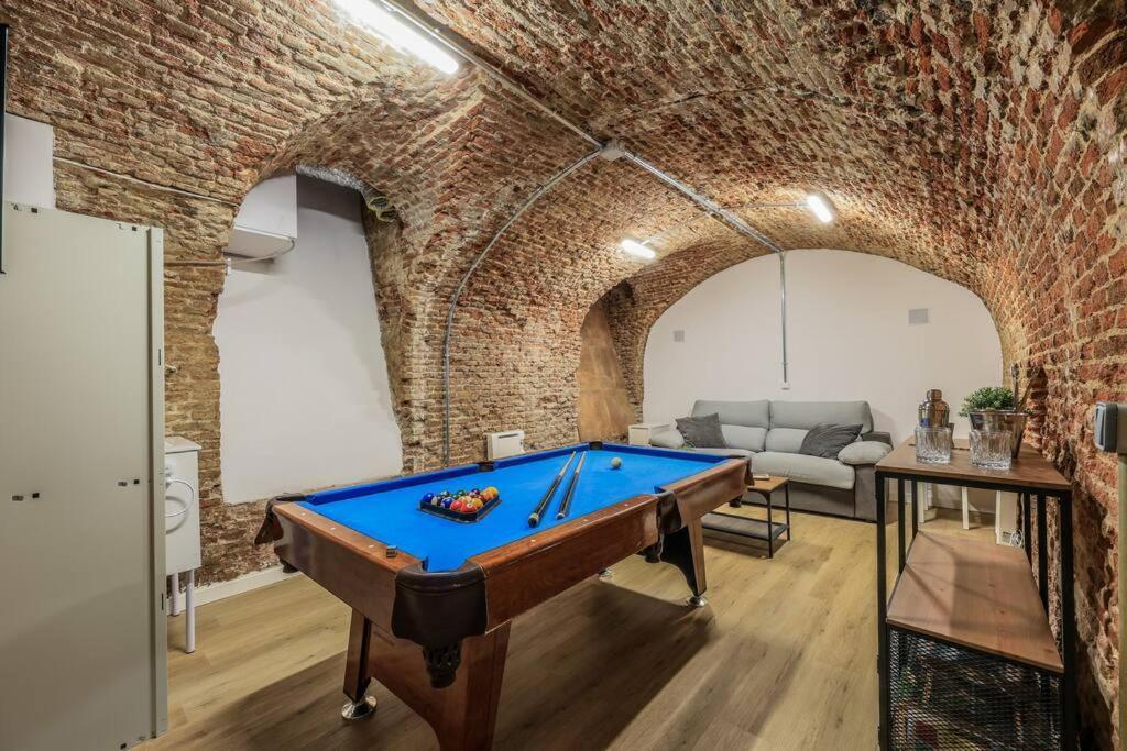 Apartamento Unique Flat La Latina * Billiard & Darts *