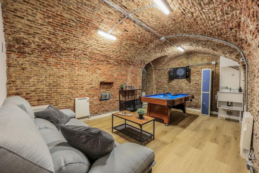 Unique Flat La Latina * Billiard & Darts Apartamento