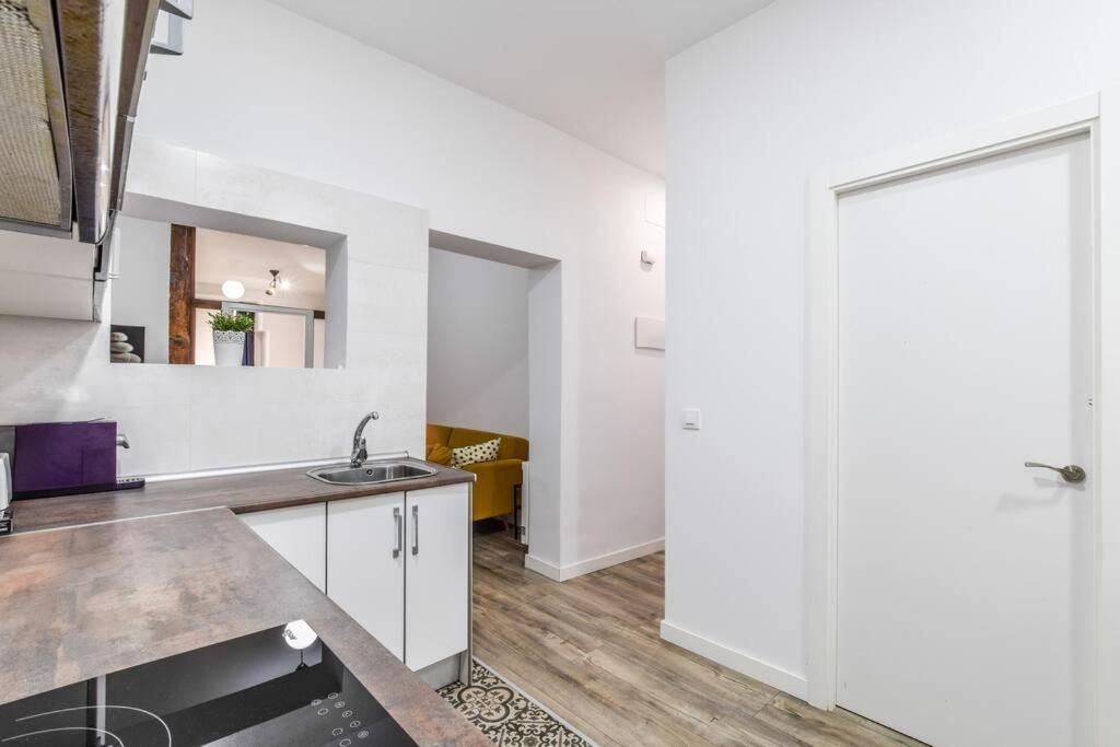 Apartamento Unique Flat La Latina * Billiard & Darts Madri